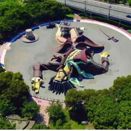 Ruzafa Oceanograf Science Center * バレンシア