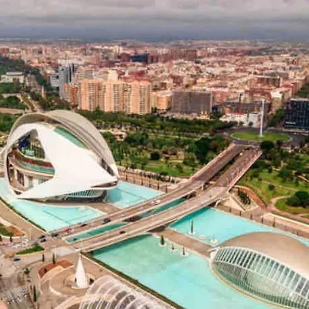 Ruzafa Oceanograf Science Center * Valence